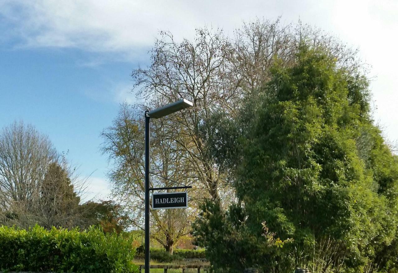 Hadleigh Boutique Lodge Tamahere エクステリア 写真